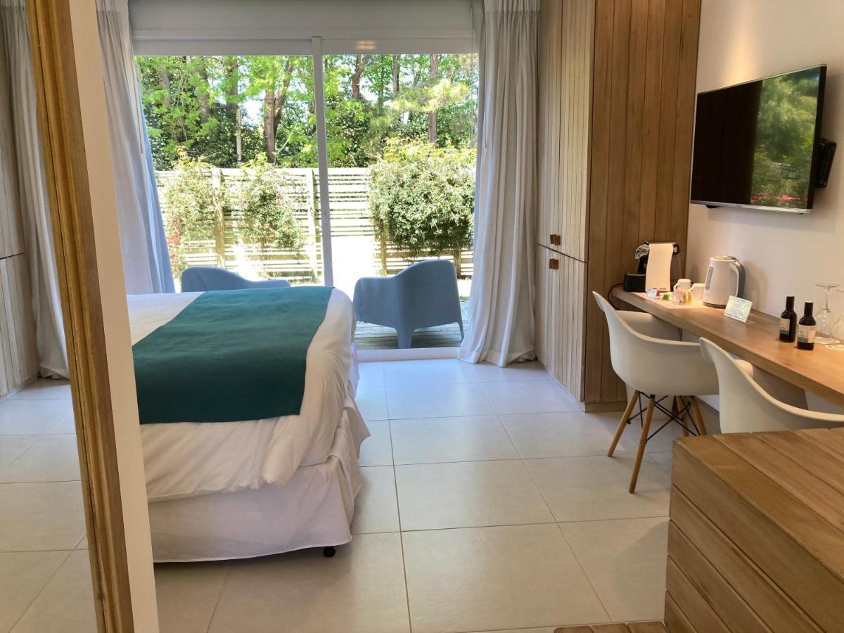 Live Hotel Boutique (Adults Only) بونتا دل استي المظهر الخارجي الصورة